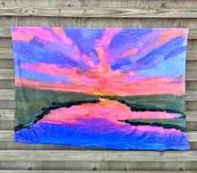 Load image into Gallery viewer, Throw Blankets
